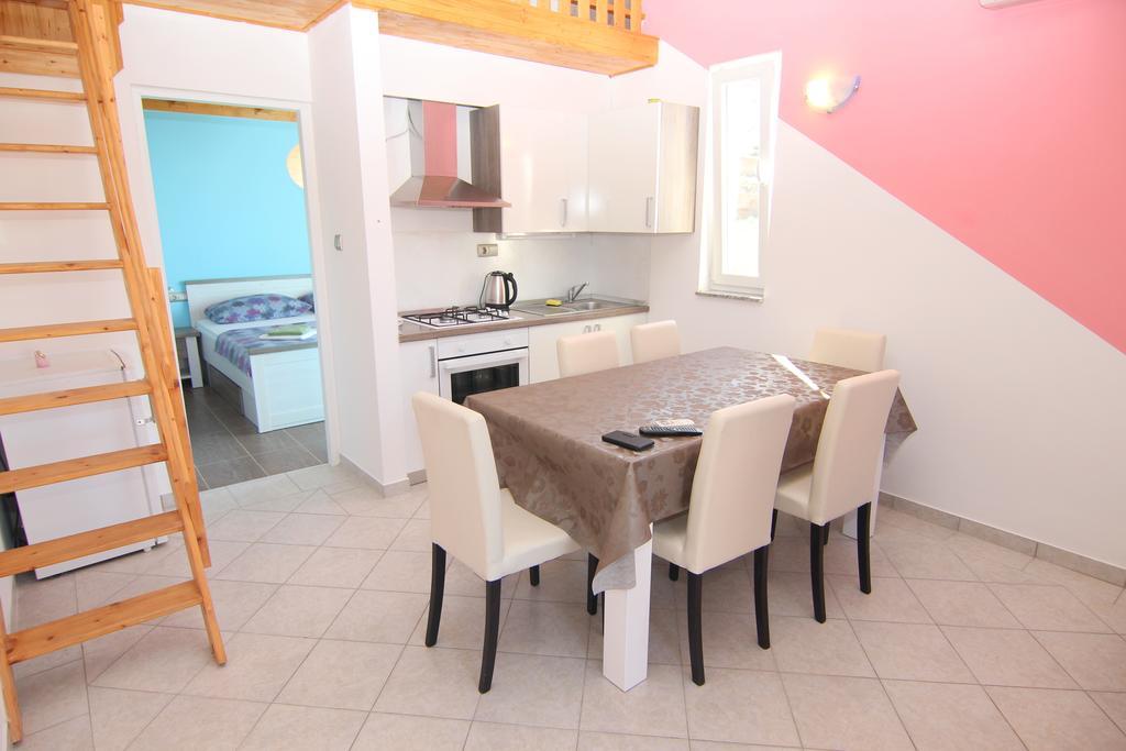 פג Apartments Ljubic מראה חיצוני תמונה