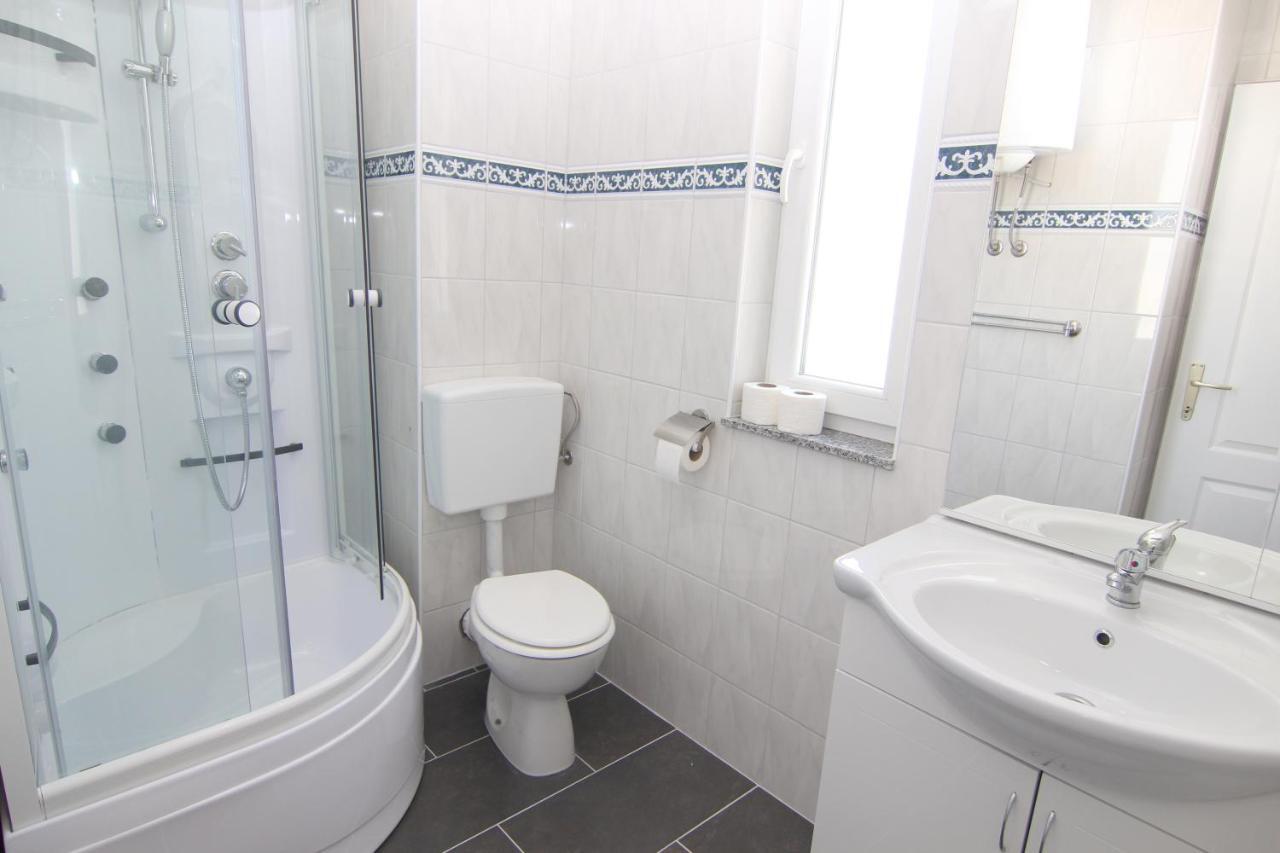 פג Apartments Ljubic מראה חיצוני תמונה
