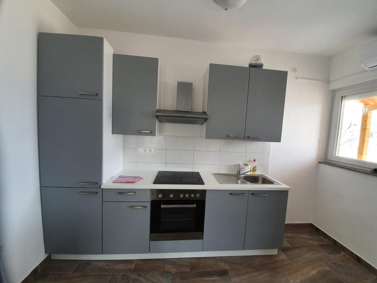 פג Apartments Ljubic מראה חיצוני תמונה