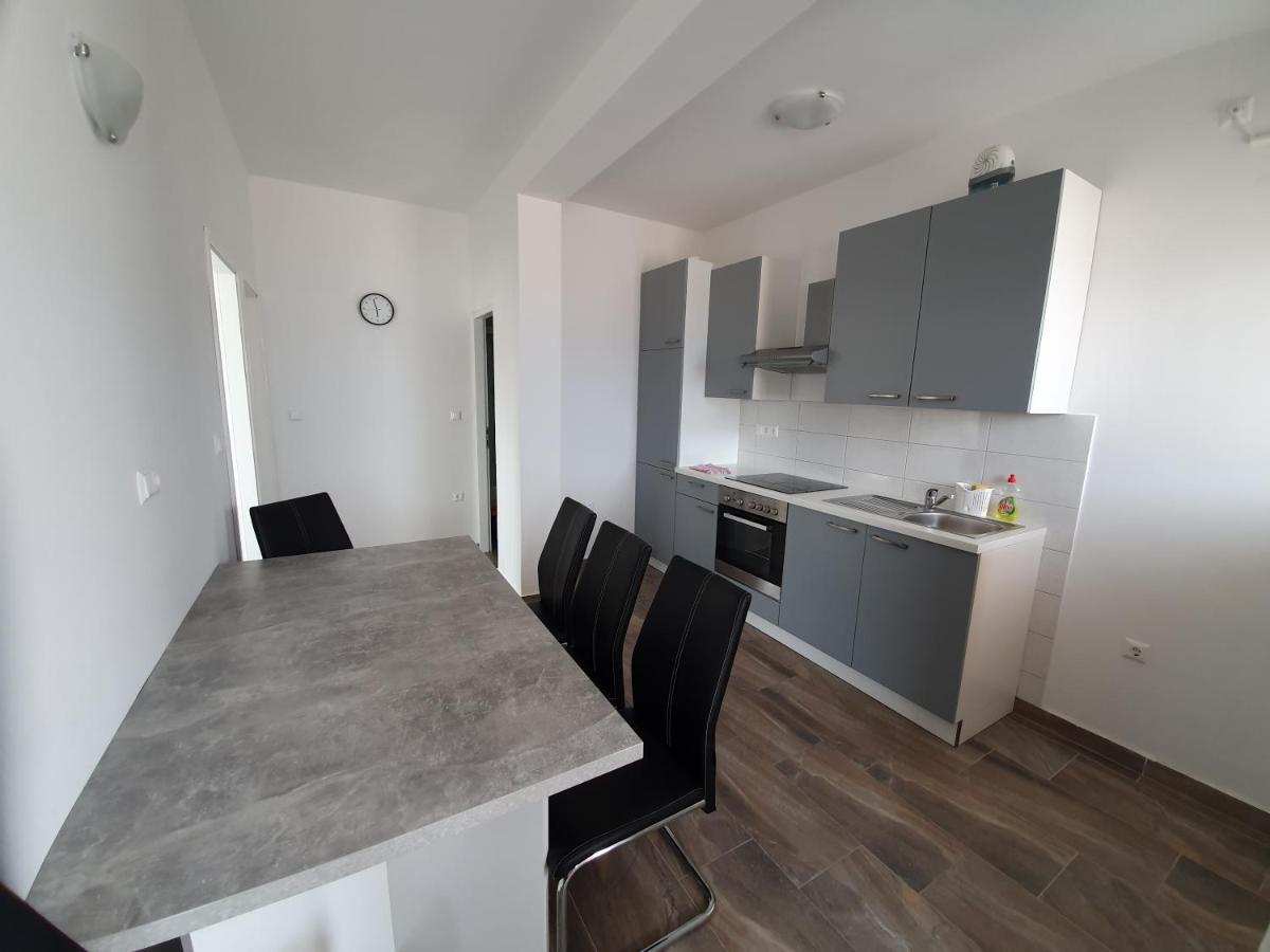 פג Apartments Ljubic מראה חיצוני תמונה